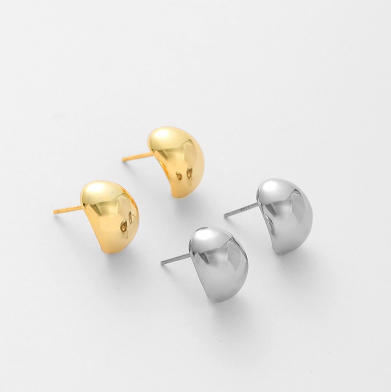 925 Sterling Silver Moon Shape Stud Earring
